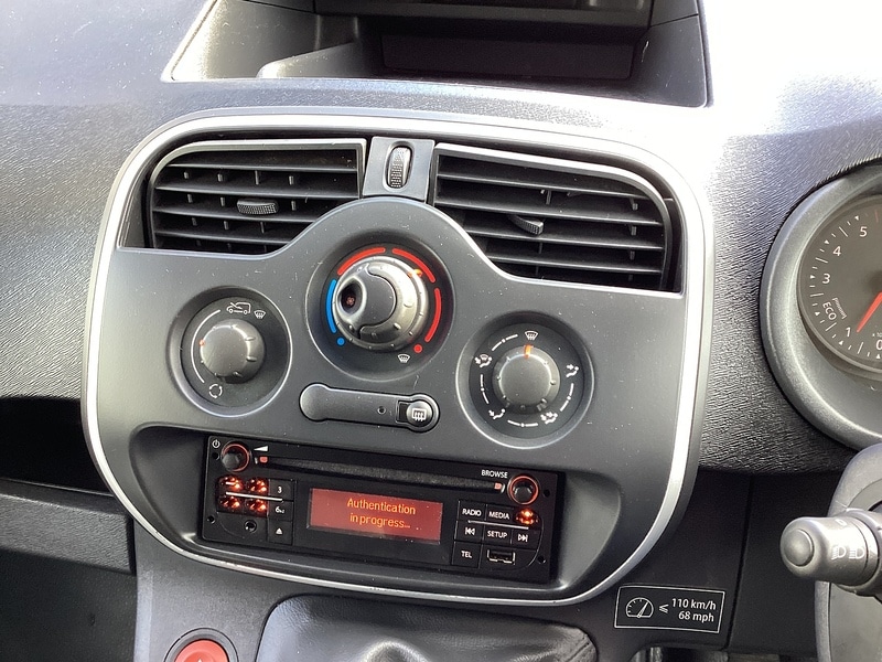 Used Renault Kangoo 2017 for sale - 76505581: Photo 22