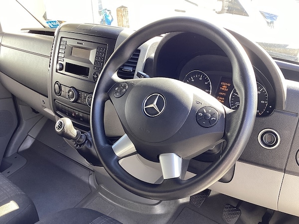 Used Mercedes-Benz Sprinter 2015 for sale - 75304417: Photo 15