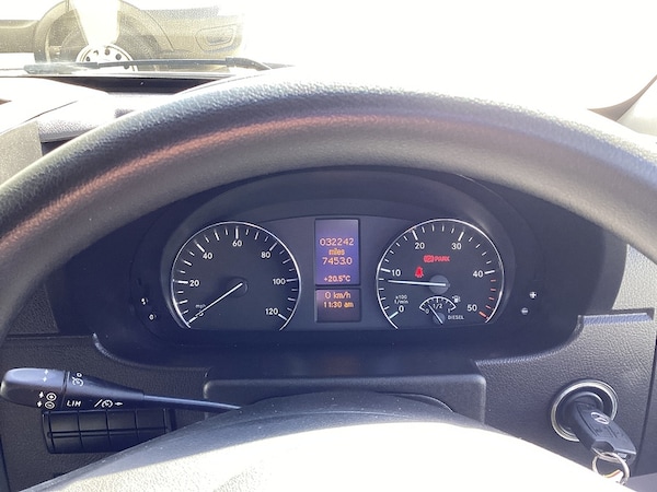 Used Mercedes-Benz Sprinter 2015 for sale - 75304417: Photo 22