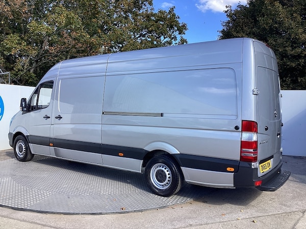 Used Mercedes-Benz Sprinter 2015 for sale - 75304417: Photo 5