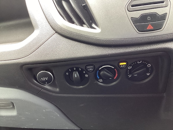 Used Ford Transit 2018 for sale - 75593740: Photo 37