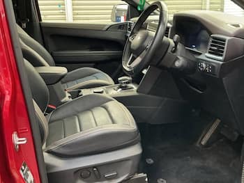 Used Volkswagen Amarok 2024 for sale - 79814153: Photo