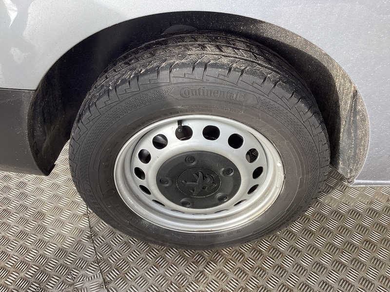 Used Peugeot Expert 2023 for sale - 77208532: Photo 43