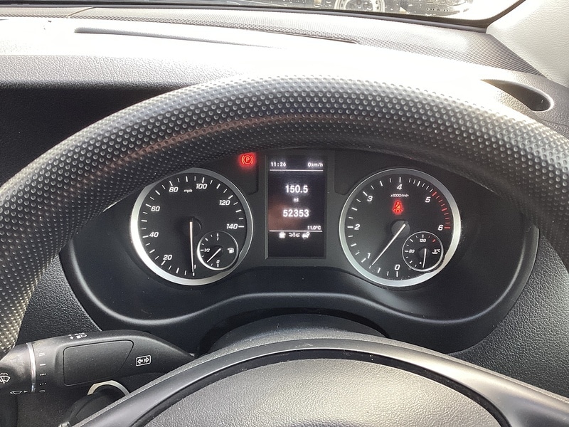 Used Mercedes-Benz Vito 2023 for sale - 76686748: Photo 25