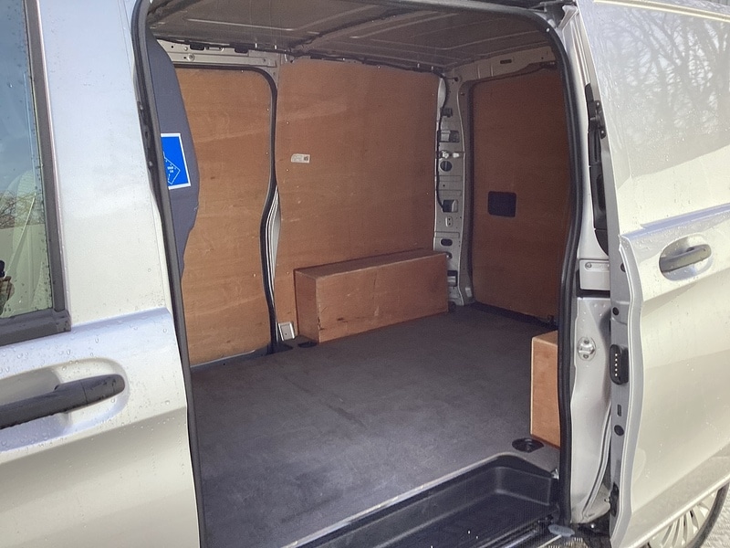 Used Mercedes-Benz Vito 2023 for sale - 76686748: Photo 36