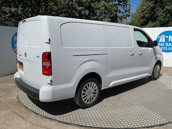 Used Vauxhall Vivaro 2024 for sale - 78927046: Photo