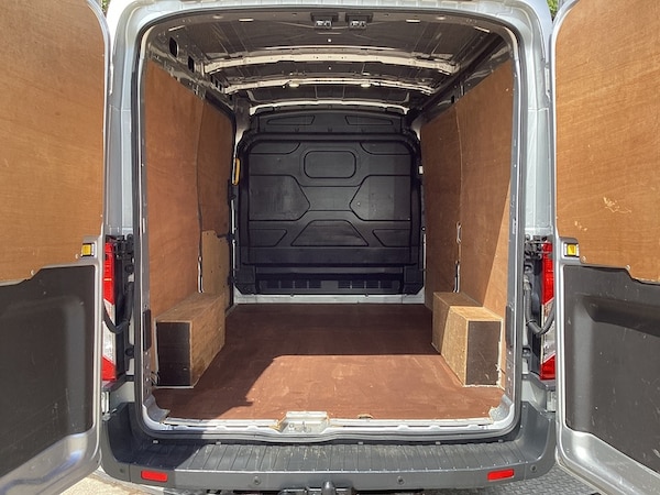 Used Ford Transit 2018 for sale - 74730459: Photo 42