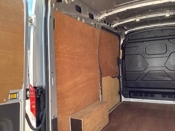 Used Ford Transit 2018 for sale - 74730459: Photo 43