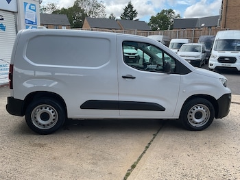 Used Peugeot Partner 2023 for sale - 79418485: Photo