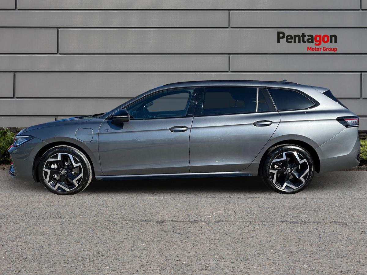 Used Volkswagen Passat 2025 for sale - 76040438: Photo 14