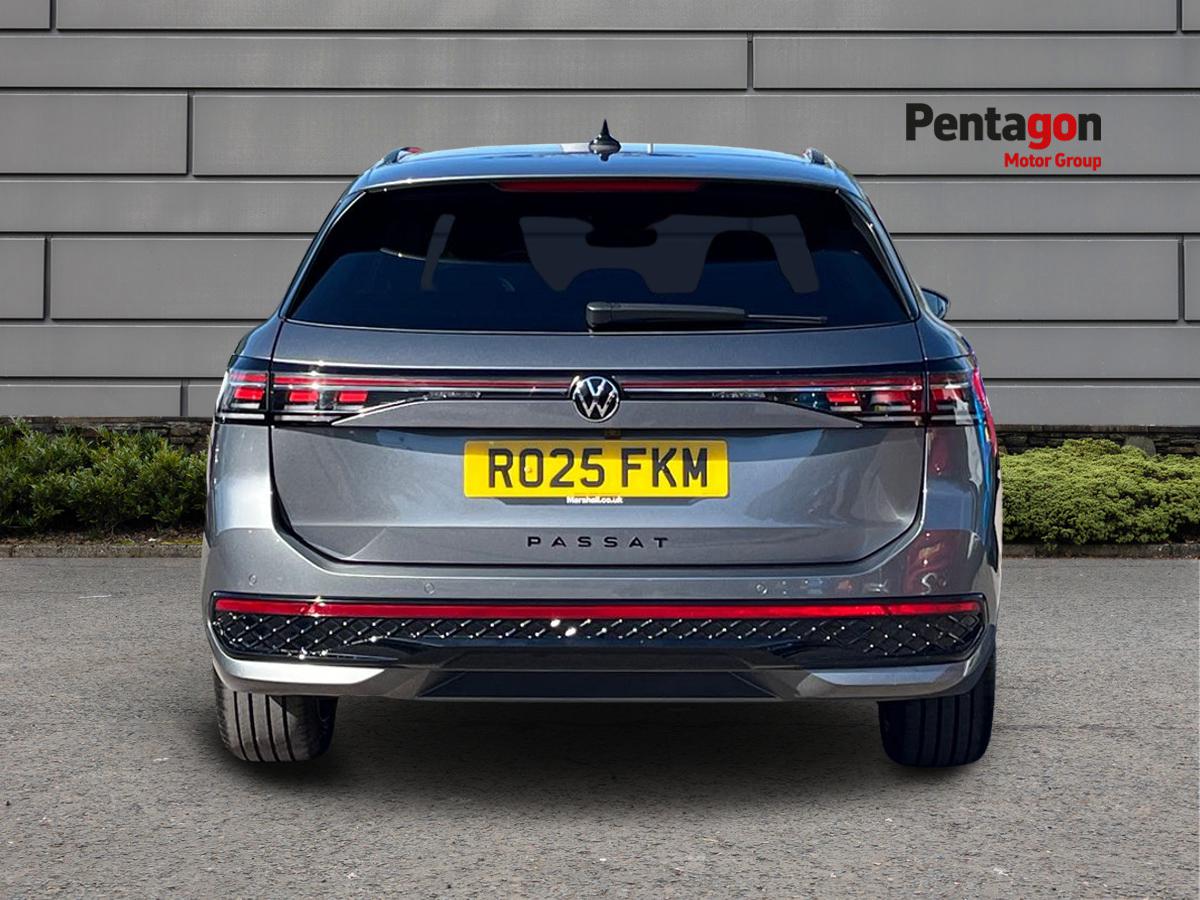 Used Volkswagen Passat 2025 for sale - 76040438: Photo 16