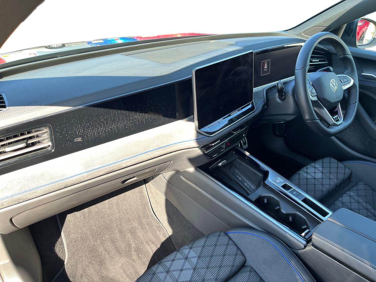 Used Volkswagen Passat 2025 for sale - 76040438: Photo 8