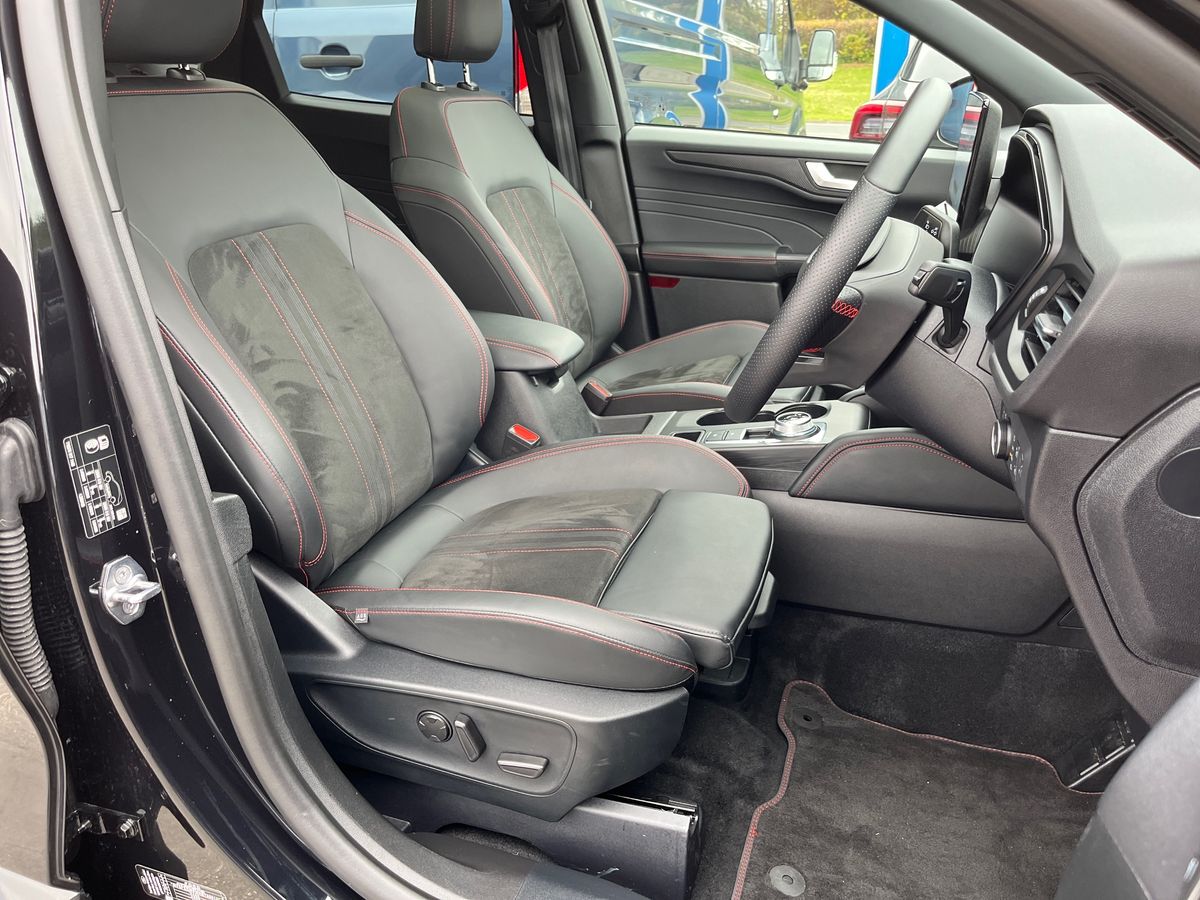 Used Ford Kuga 2025 for sale - 76224550: Photo 25