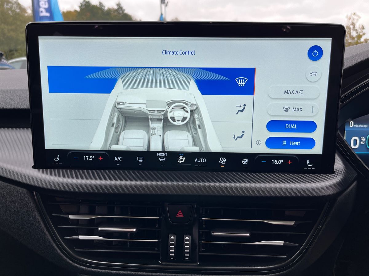 Used Ford Kuga 2025 for sale - 76224550: Photo 33