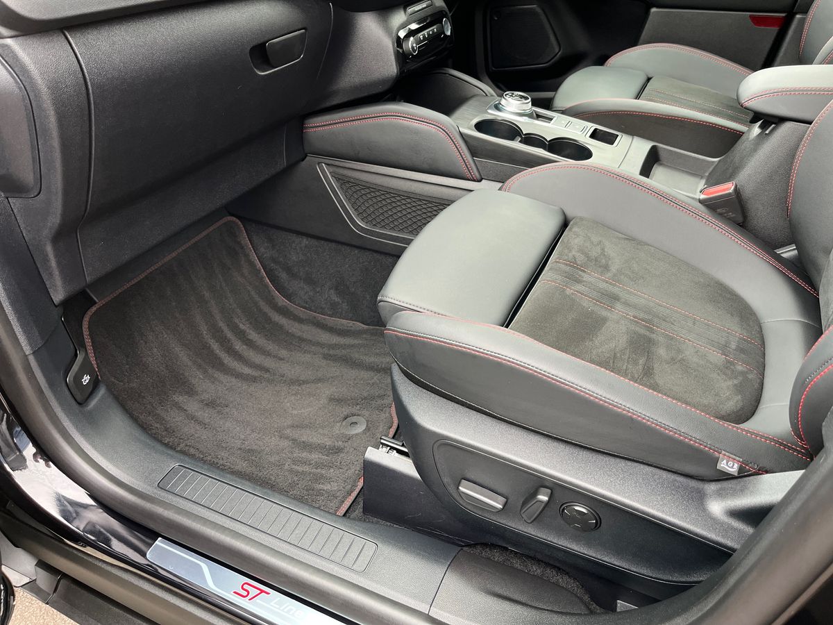 Used Ford Kuga 2025 for sale - 76224550: Photo 41