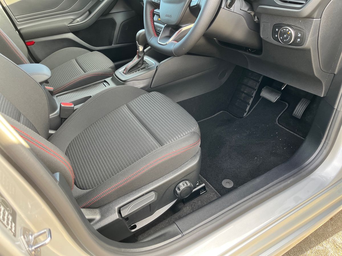 Used Ford Focus 2025 for sale - 76836838: Photo 24