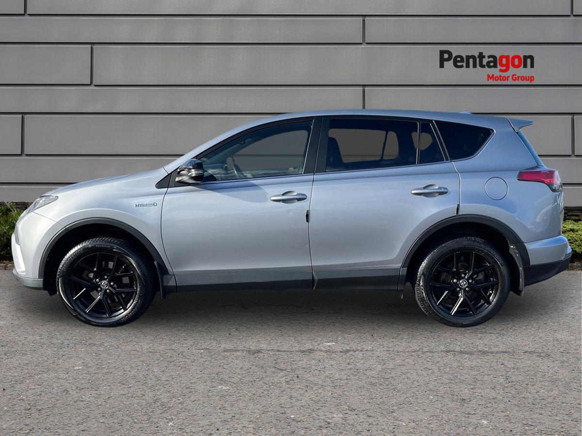 Used Toyota RAV4 2018 for sale - 76329068: Photo 14