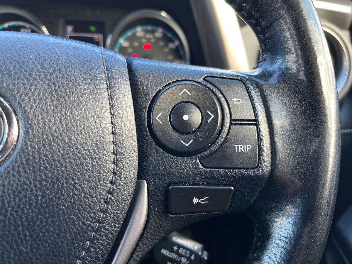 Used Toyota RAV4 2018 for sale - 76329068: Photo 37