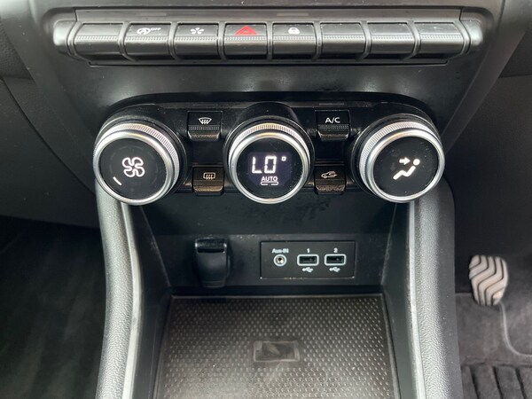 Used Renault Captur 2020 for sale - 76193652: Photo 31