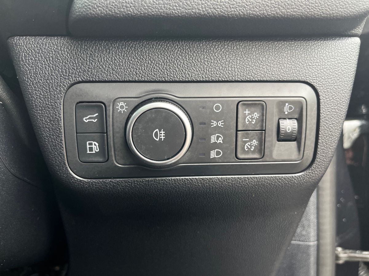 Used Ford Kuga 2025 for sale - 76328995: Photo 19