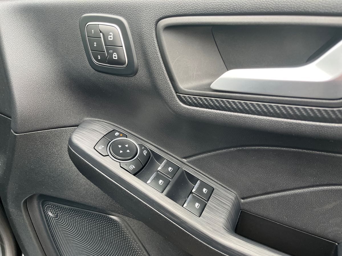 Used Ford Kuga 2025 for sale - 76328995: Photo 20