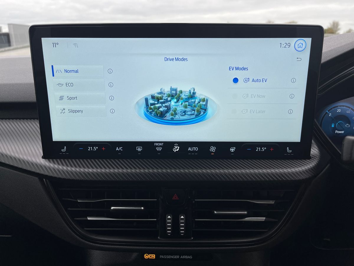 Used Ford Kuga 2025 for sale - 76328995: Photo 39