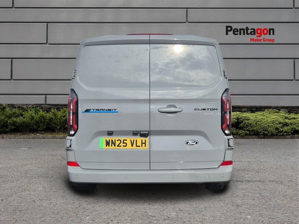 Used Ford E-Transit 2025 for sale - 76148744: Photo 16