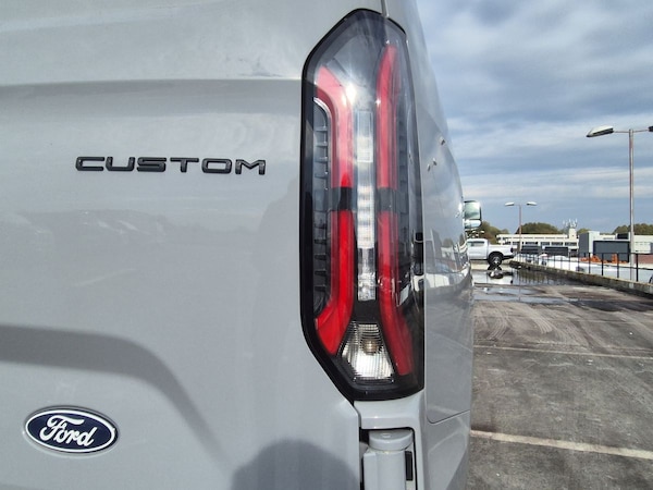 Used Ford E-Transit 2025 for sale - 76148744: Photo 18