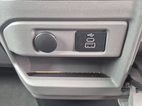 Used Ford E-Transit 2025 for sale - 76148744: Photo 24