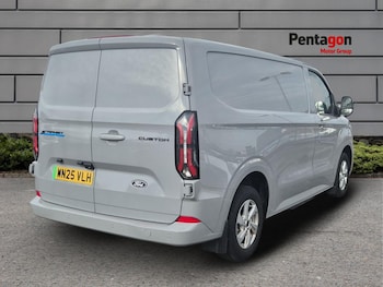 Used Ford E-Transit 2025 for sale - 76148744: Photo 4
