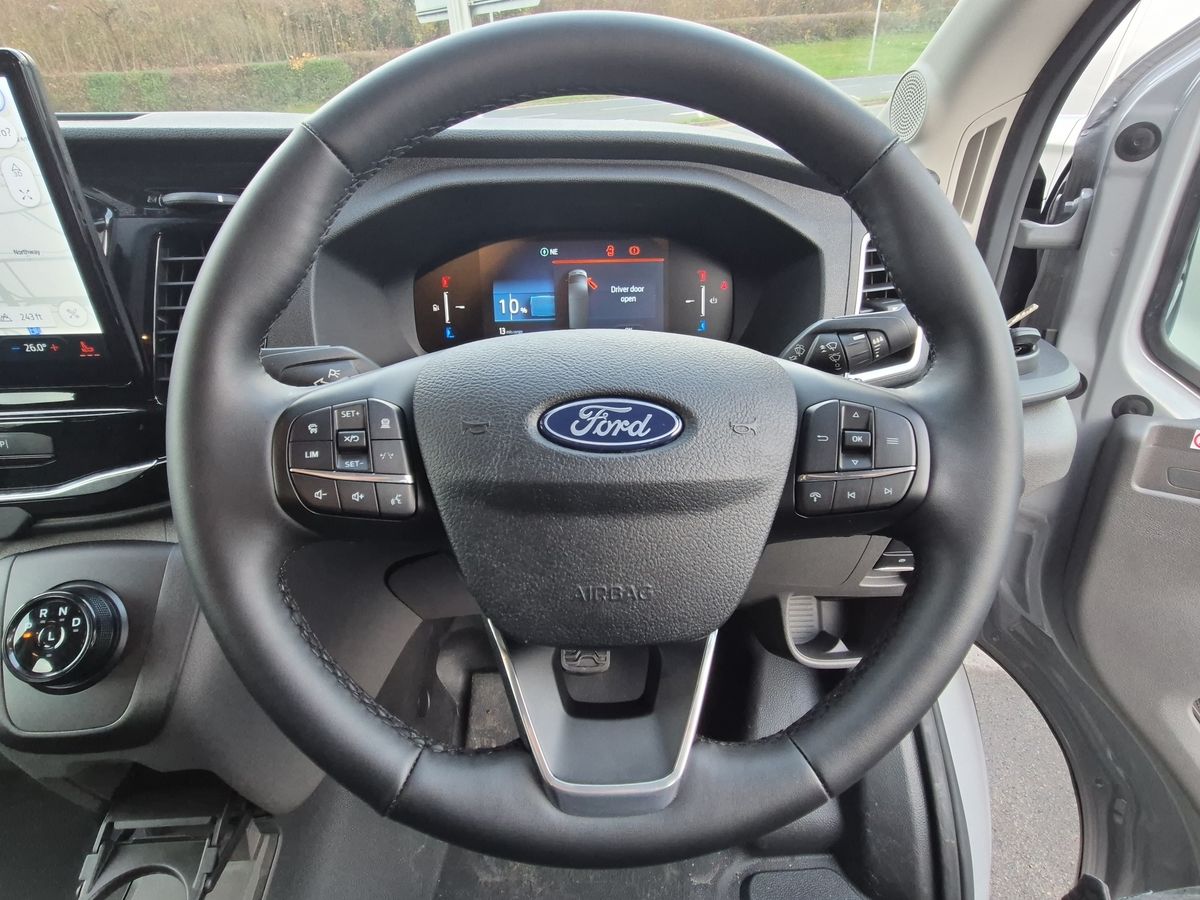 Used Ford E-Transit 2025 for sale - 76407281: Photo 23