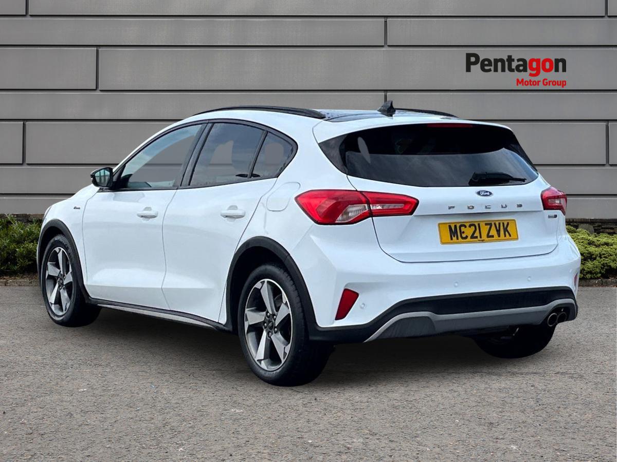 Used Ford Focus 2021 for sale - 76746435: Photo 2