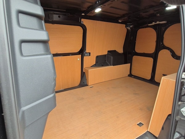 Used Ford Transit Connect 2025 for sale - 76268106: Photo 10