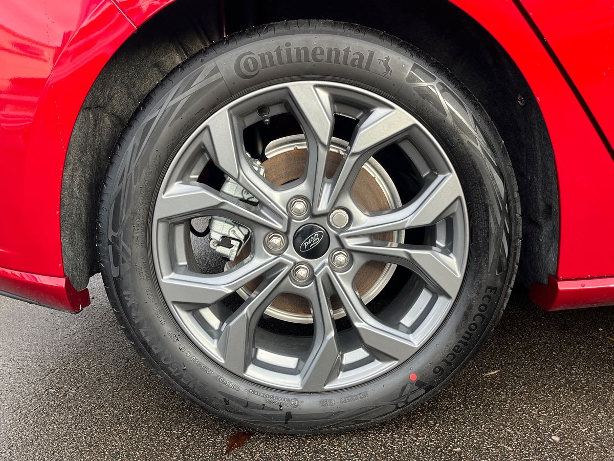 Used Ford Focus 2025 for sale - 76836837: Photo 18