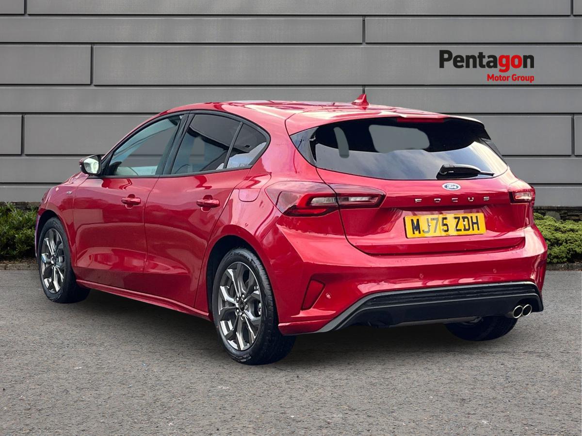 Used Ford Focus 2025 for sale - 76836837: Photo 2