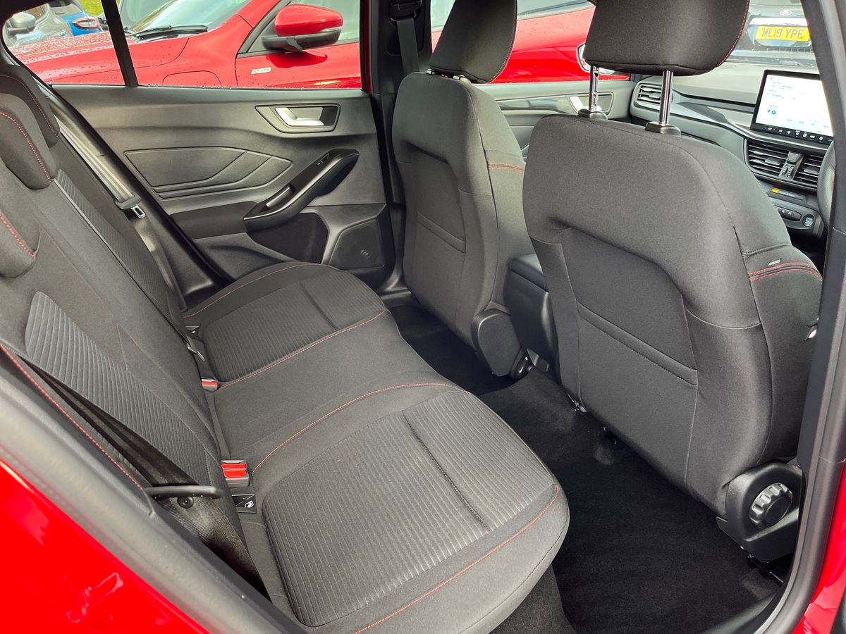 Used Ford Focus 2025 for sale - 76836837: Photo 25