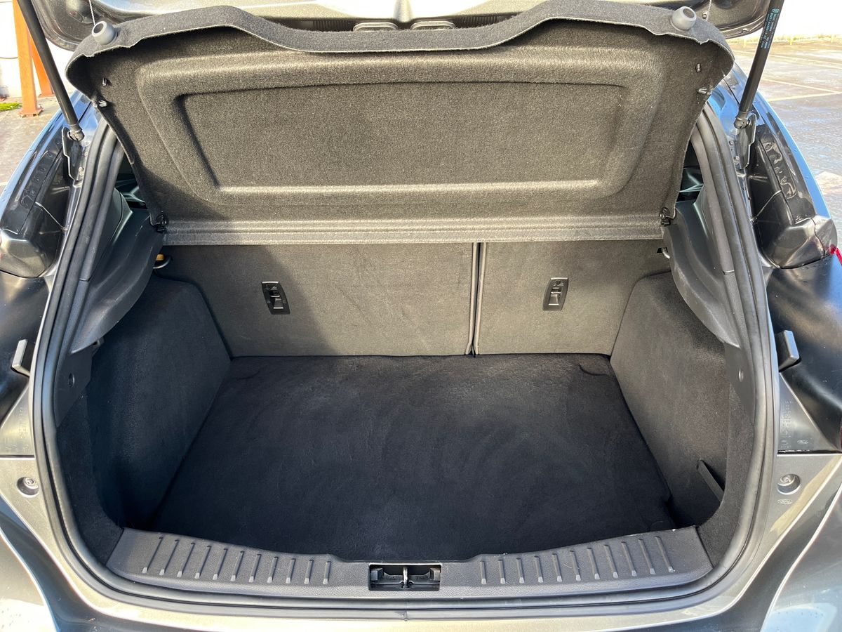 Used Ford Focus 2017 for sale - 76875943: Photo 11
