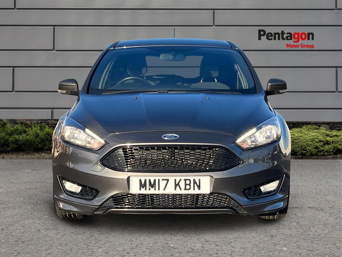 Used Ford Focus 2017 for sale - 76875943: Photo 15