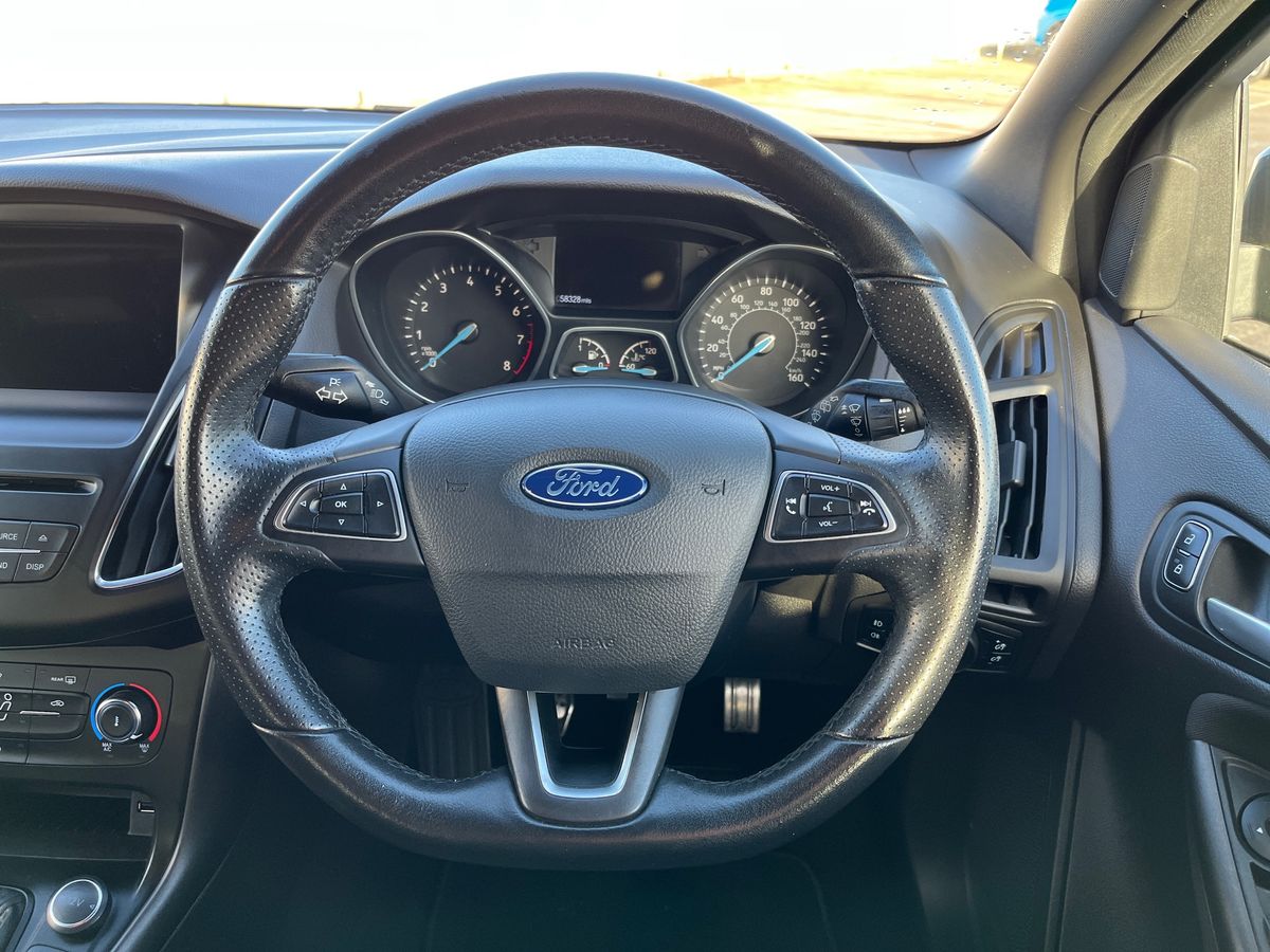 Used Ford Focus 2017 for sale - 76875943: Photo 35