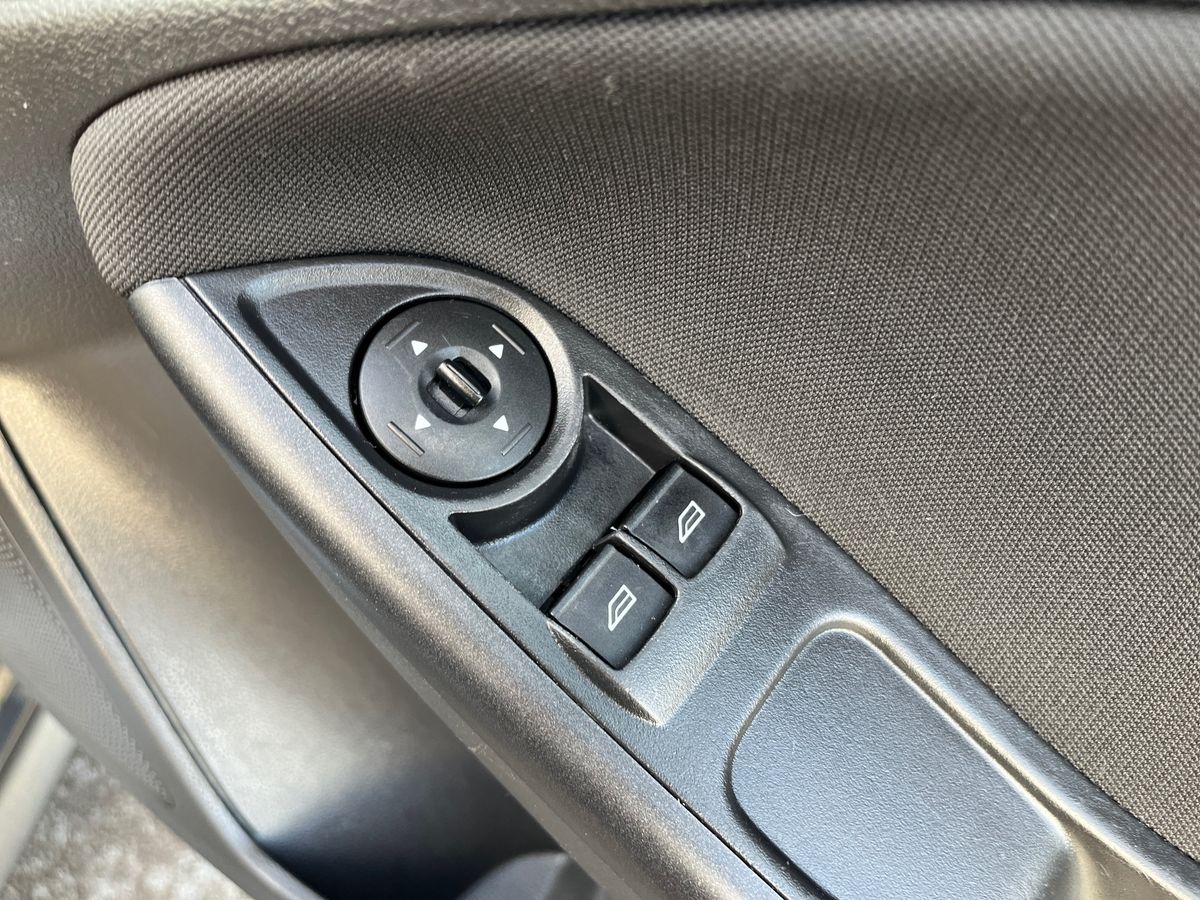 Used Ford Focus 2017 for sale - 76875943: Photo 40