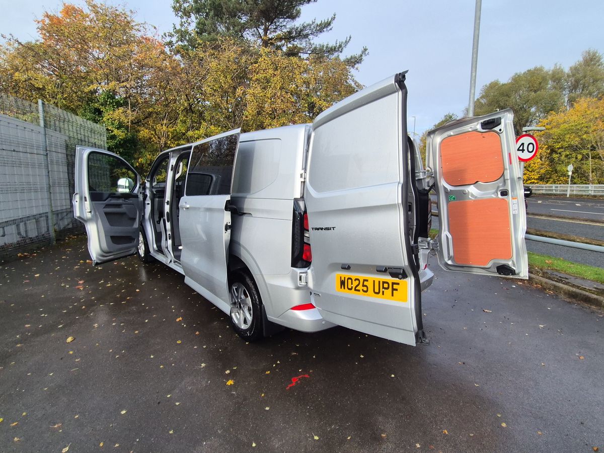Used Ford Transit Custom 2025 for sale - 76268108: Photo 31