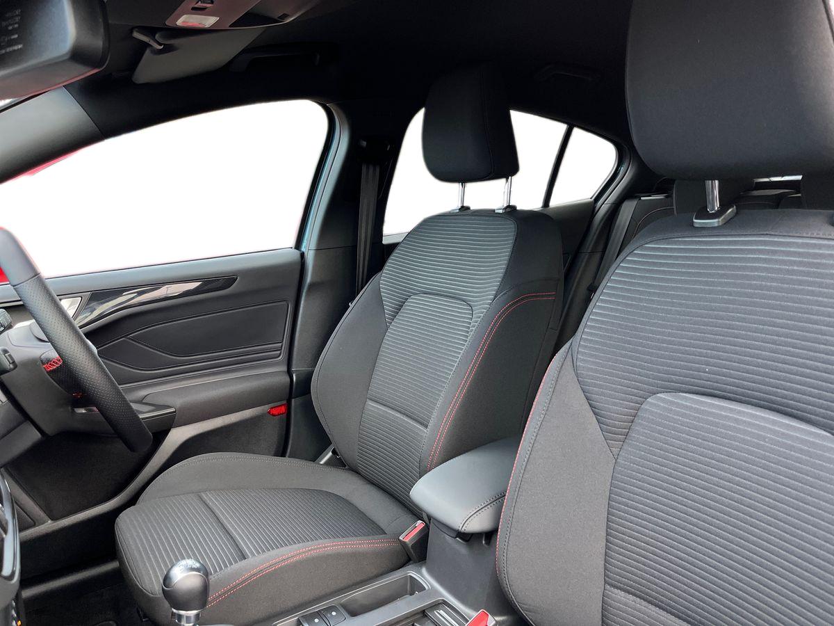 Used Ford Focus 2025 for sale - 76836848: Photo 10