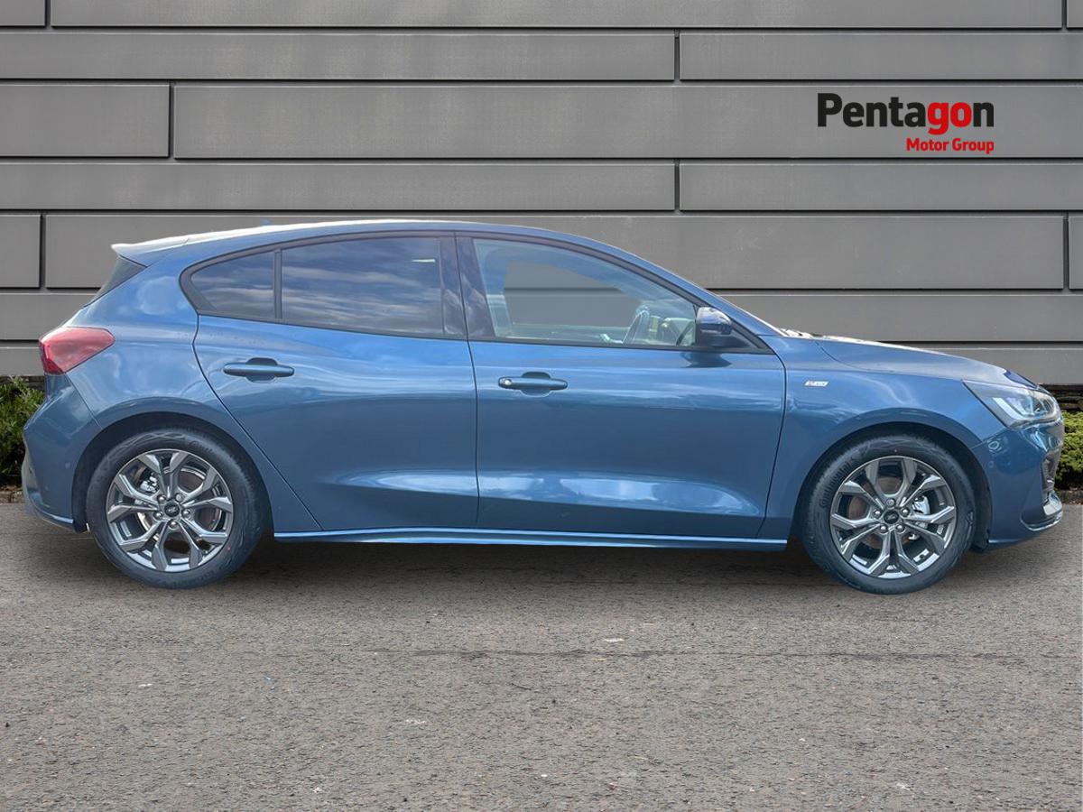 Used Ford Focus 2025 for sale - 76836852: Photo 14