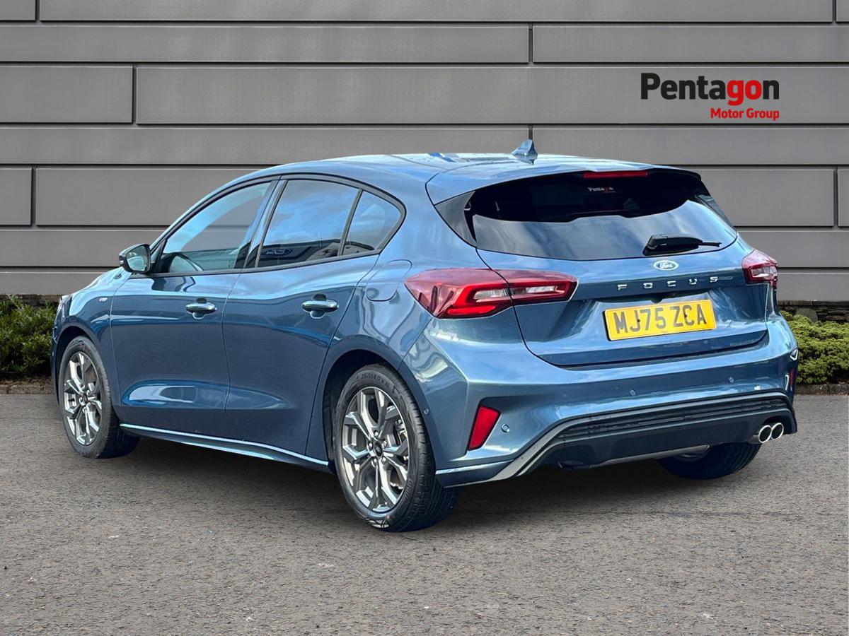 Used Ford Focus 2025 for sale - 76836852: Photo 2