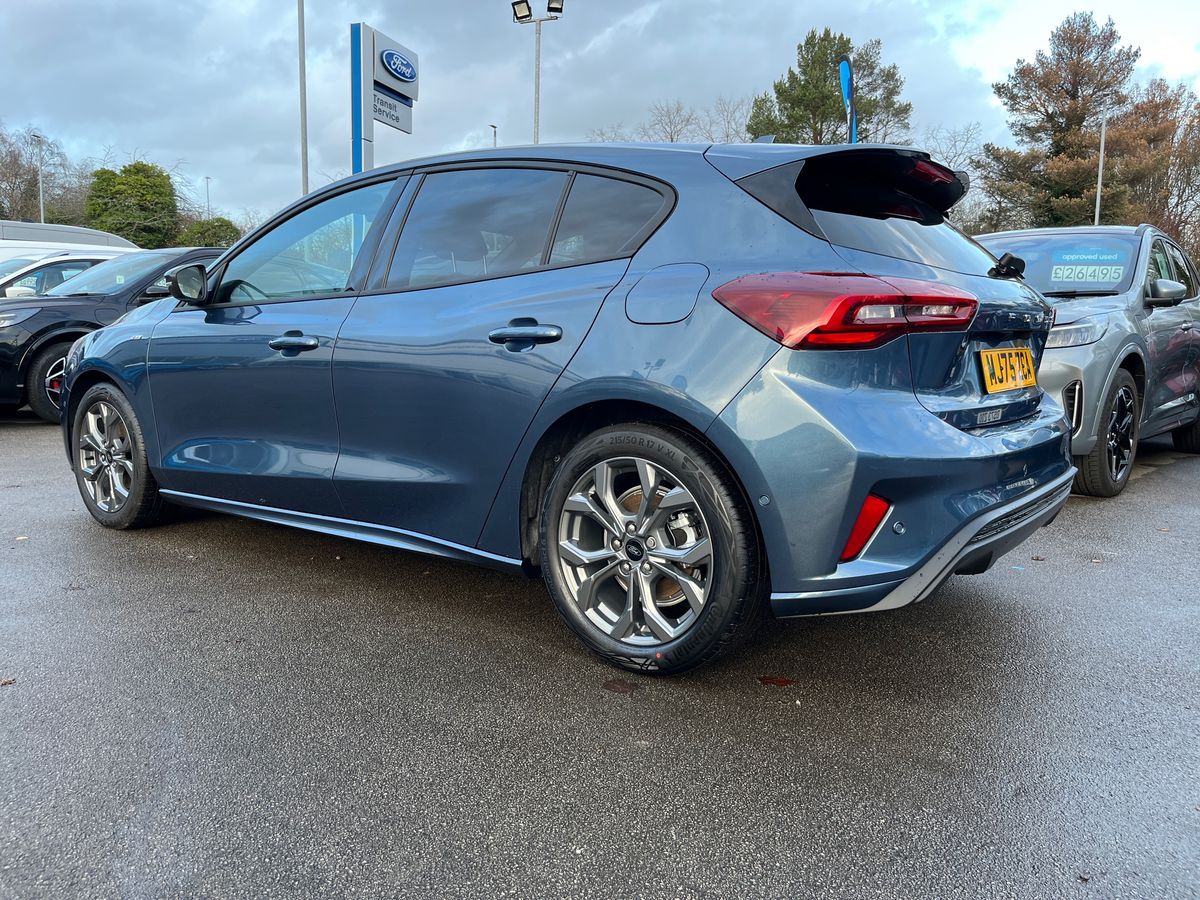 Used Ford Focus 2025 for sale - 76836852: Photo 30