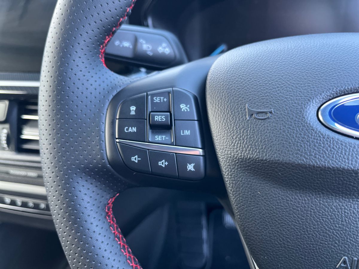 Used Ford Focus 2025 for sale - 76836852: Photo 36