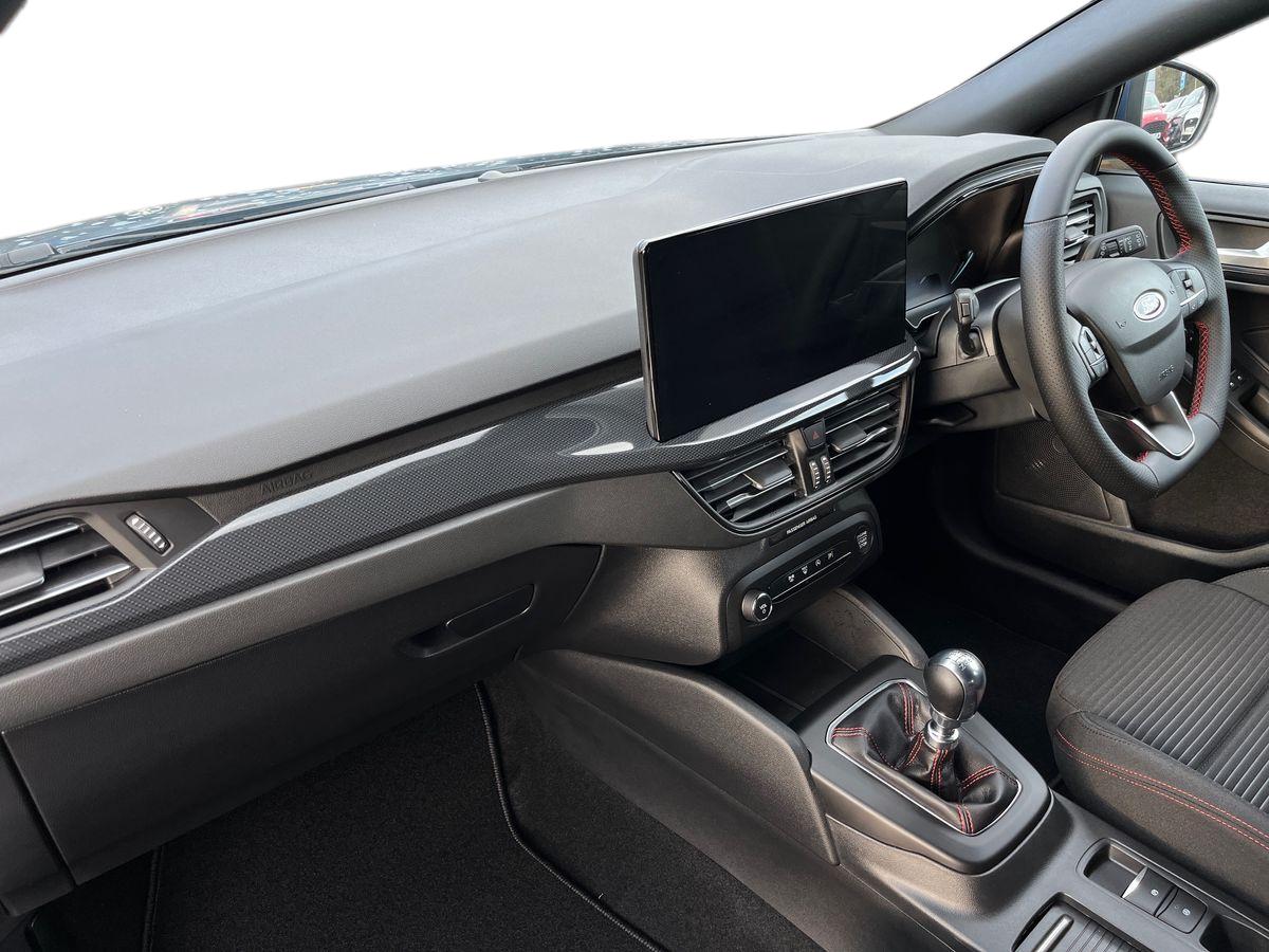 Used Ford Focus 2025 for sale - 76836852: Photo 9