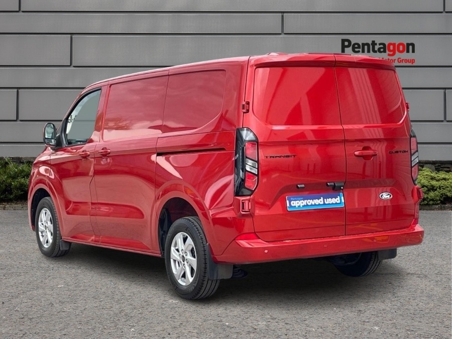Used Ford Transit Custom 2024 for sale - 76401536: Photo 2