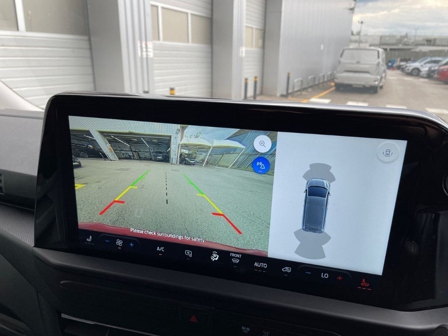 Used Ford Transit Custom 2024 for sale - 76401536: Photo 25