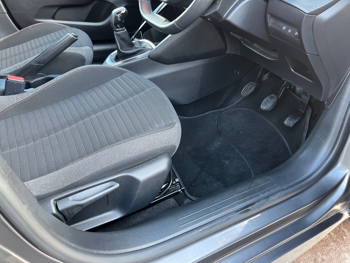 Used Peugeot 208 2021 for sale - 76476235: Photo 23